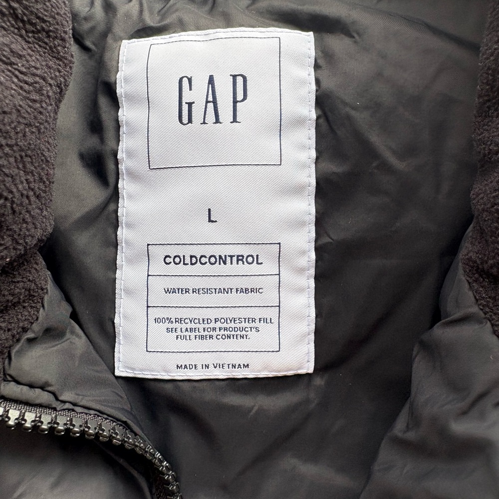GAP Black Puffer Jacket
